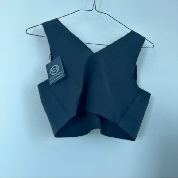 Chic Black V-Neck Women's Bra Top - Picture 3 of 9